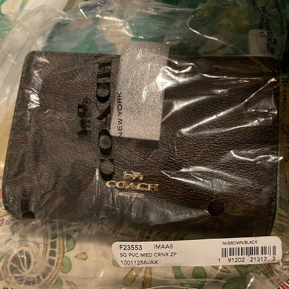 Wallet - Picture 4 of 5